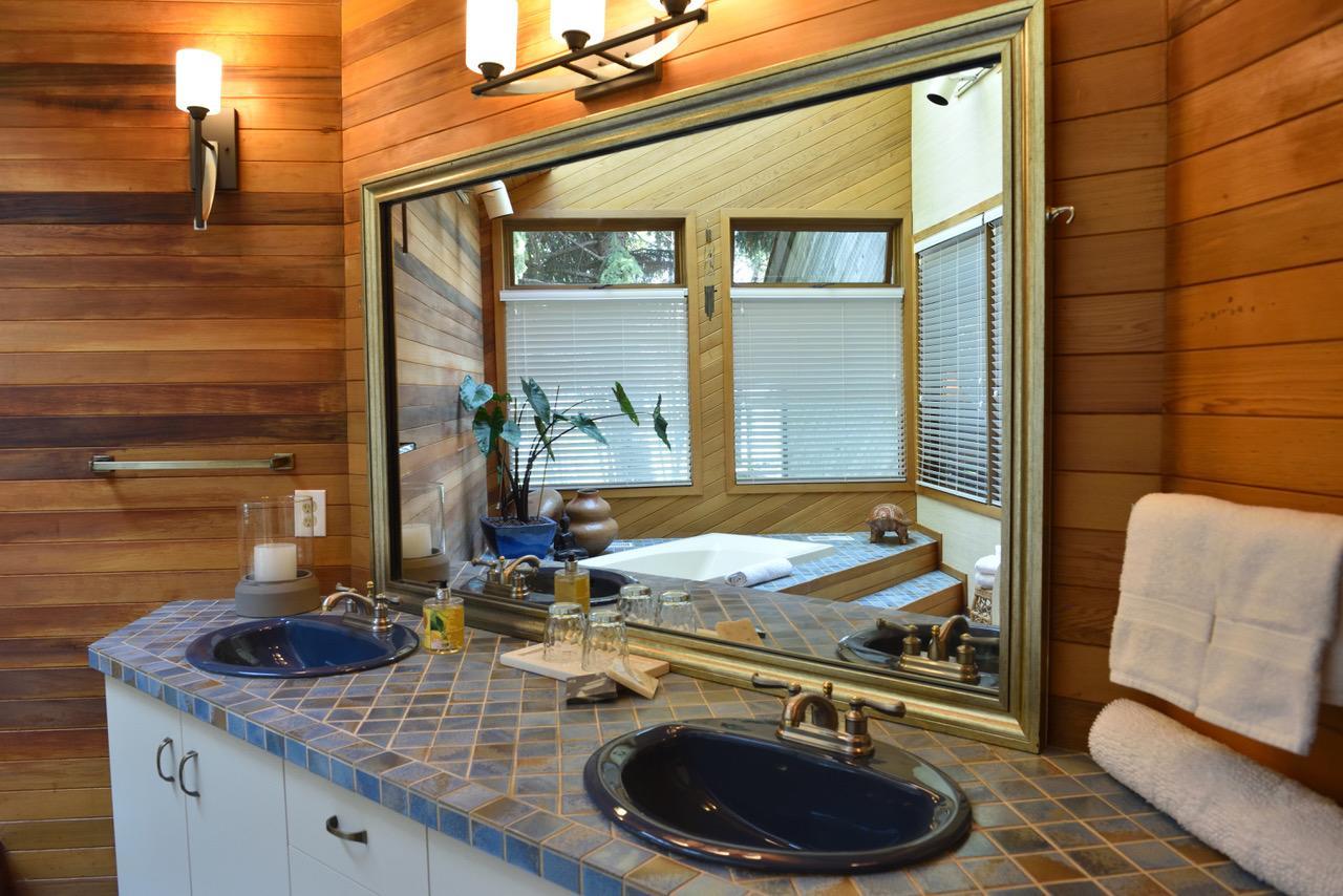 Summerhill Estate House Bed & Breakfast Kelowna Exterior foto